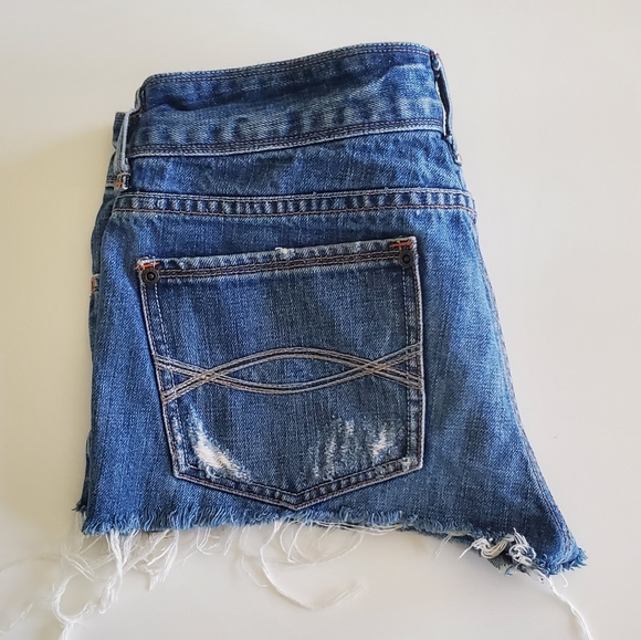 Abercrombie & Fitch Jean Shorts Daisy Dukes 🌻 - Picture 3 of 4